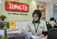 Lowongan kerja Tong Tji dengan karyawati di lingkungan perusahaan